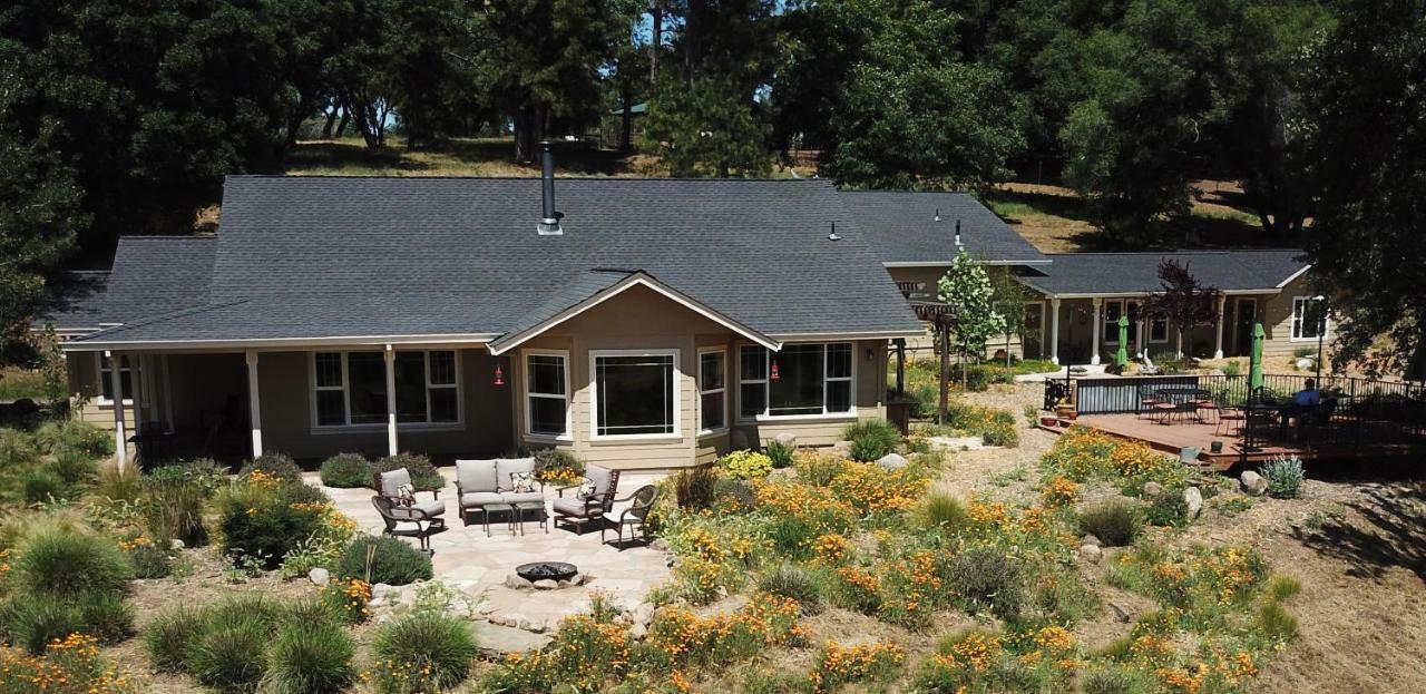 Red Tail Ranch Bed and Breakfast Groveland Exteriör bild